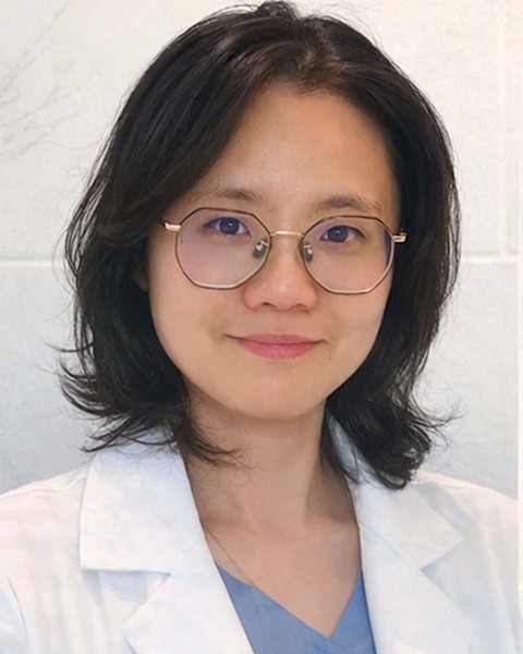 Evelyn Hsu